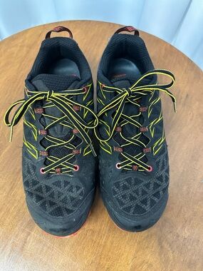La Sportiva akyra trail running shoes men’s 6.5 Womens 8 EU 39 black yellow red